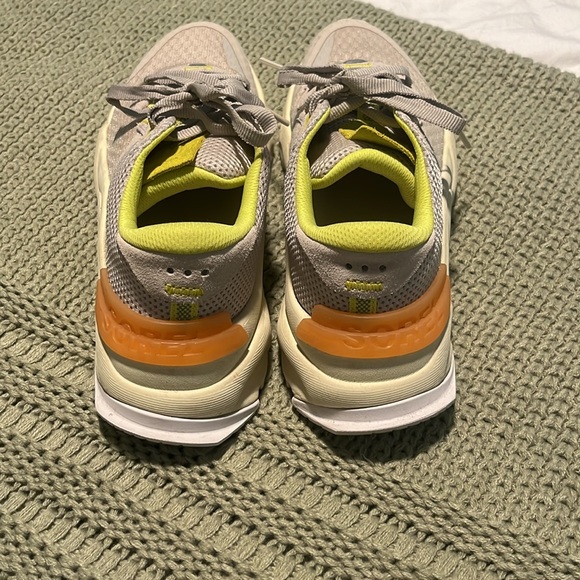 Worn Once Sorel Kinetic RNEGD Sneakers - Picture 8 of 11